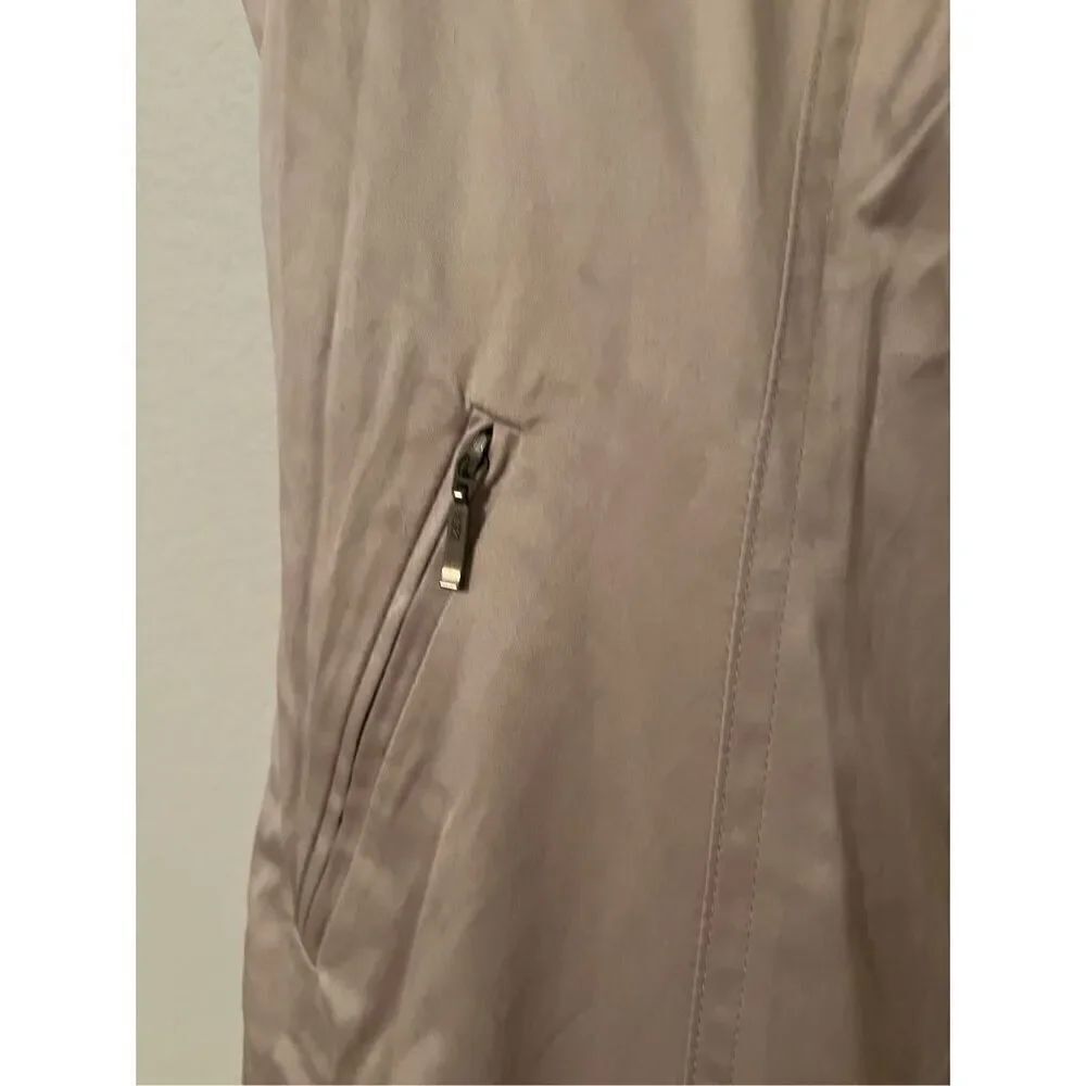 Faux Fur Reversible Full Zip Vest - Picture 6 of 7